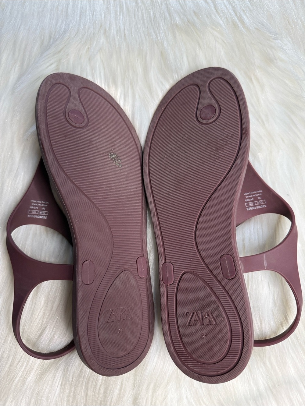 Zara Burgundy Rubber Thong Slingback Sandals - Picture 9 of 9